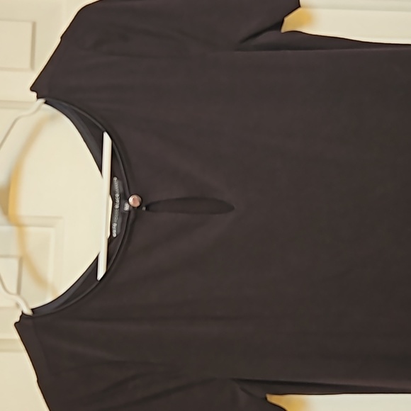 EUC White House Black Market Short Sleeve Black Dress Hem & Keyhole Detail - Picture 8 of 8
